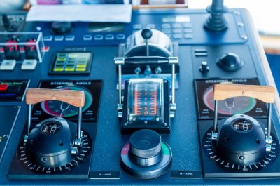 Marine Electronic Equipment & Supplies