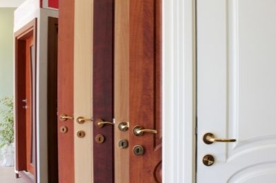 replace wooden-windows-sheet-factory-1155228112 (400 x 265 px)